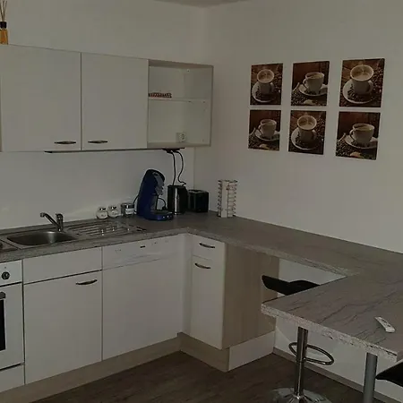 Ferienwohnung דירה