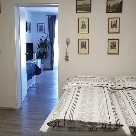 Ferienwohnung דירה פינסדורף